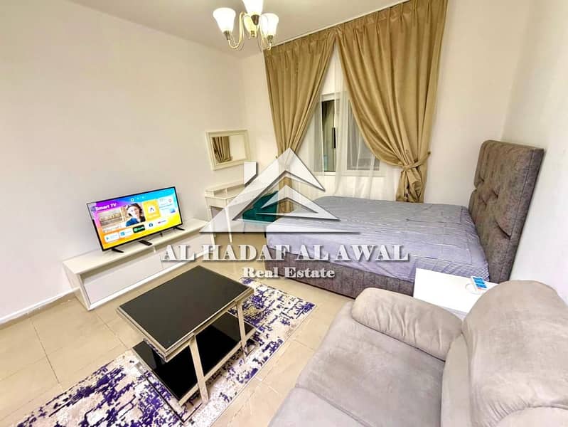 A studio with distinctive furnishings is available for dealy rent 150, including all bills.