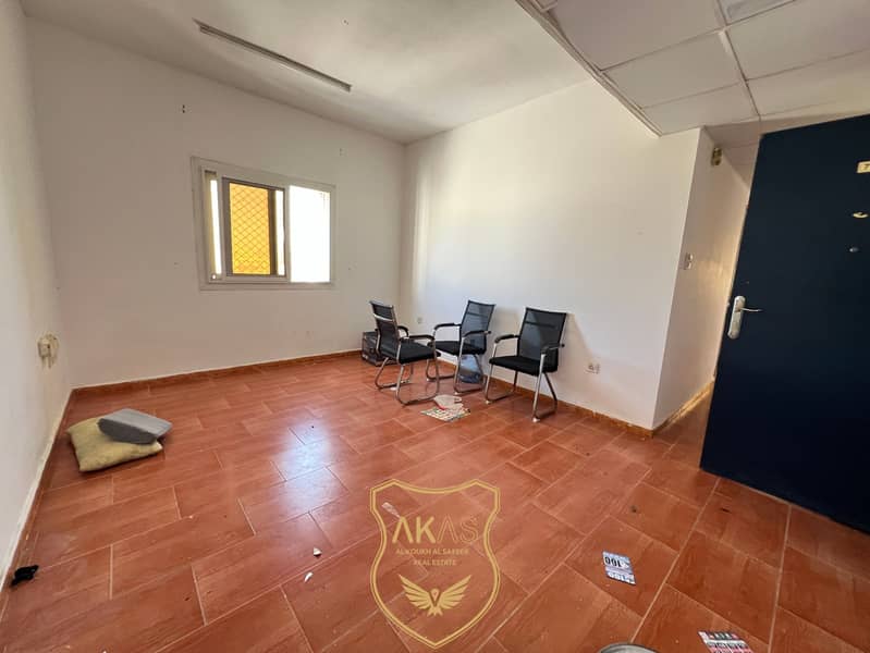 2 Bedroom Apartment Available for Family – No Cash Deposit