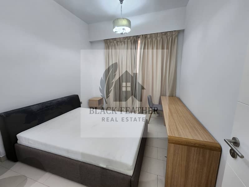 FREE CHILLER // POOL VIEW // FURNISHED 1BEDROOM // VACANT