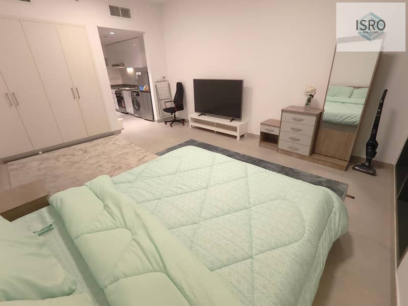 Luxurious furnished monthly including all bills