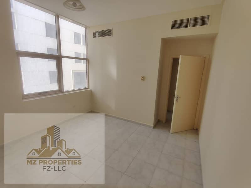 1bhk near to bus stop family buidling only 27999