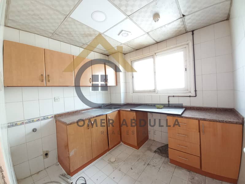 No Deposit Cash 1Bhk Apartment only 30k in Muwalieh Area