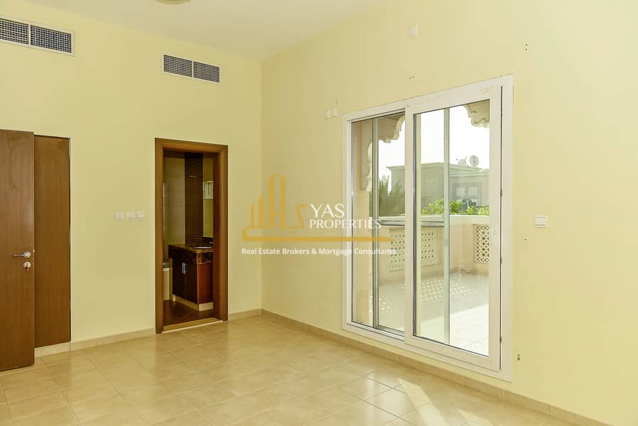 6 4 BR TRADITIONAL TH-12. jpg