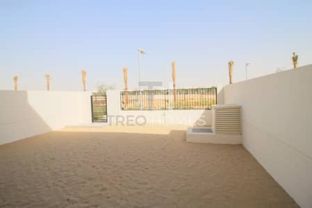 Single Row 3 bed and maids Opposite Pool Single Row 3 bed and maids Opposite Pool