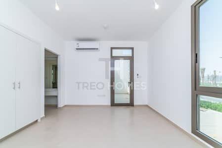 Single Row | 4BR Type 7 | Kitchen island Single Row | 4BR Type 7 | Kitchen island
