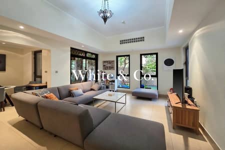 2 Bedroom Apartment for Sale in Downtown Dubai, Dubai - Vacant | Private Garden | Huge Layout