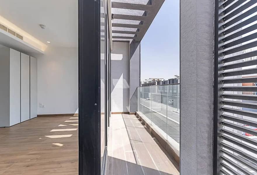 BRAND NEW | SPACIOUS LAYOUT | READY TO MOVE | Bayut.com