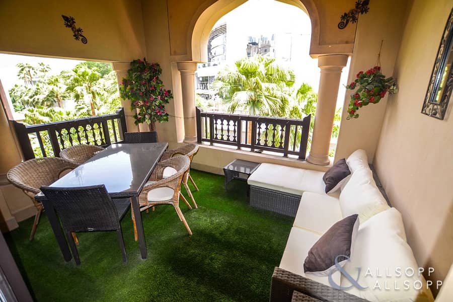 2 Bedrooms | Fully Furnished | Upgraded 2 Bedrooms | Fully Furnished | Upgraded