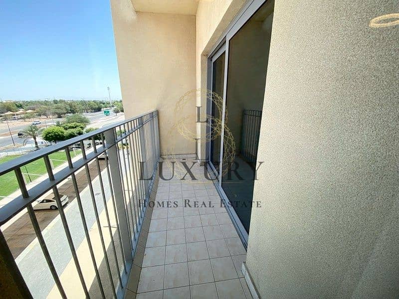 7 listing_1576257631767517_image (3). jpg