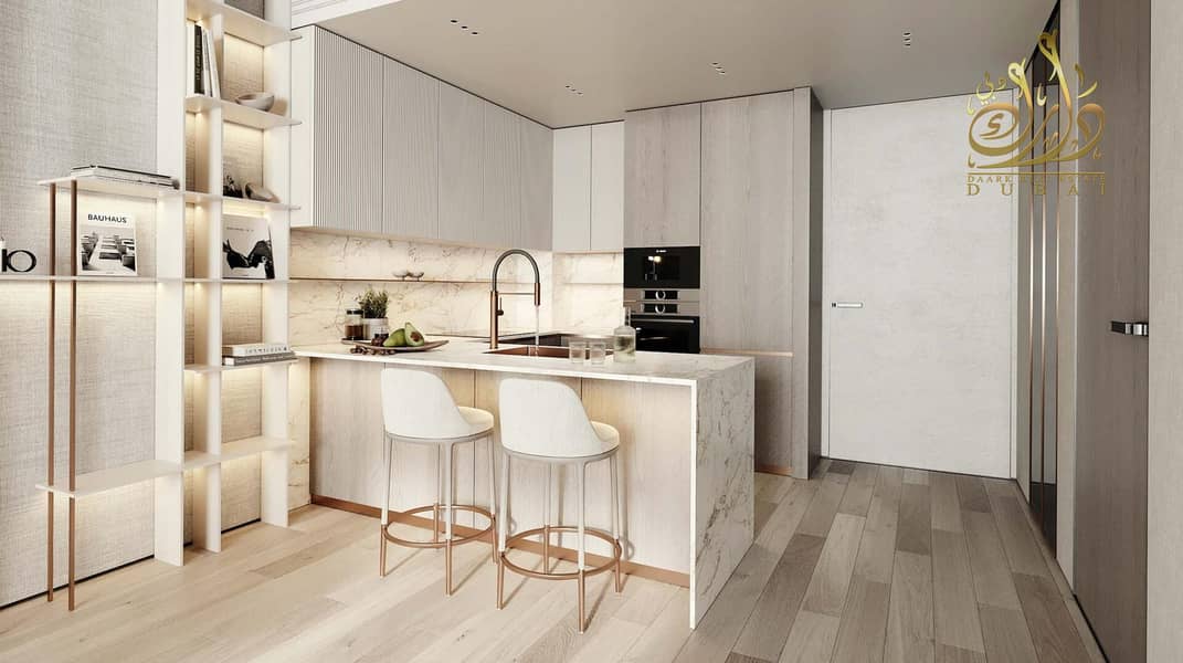 13 Kitchen. jpg