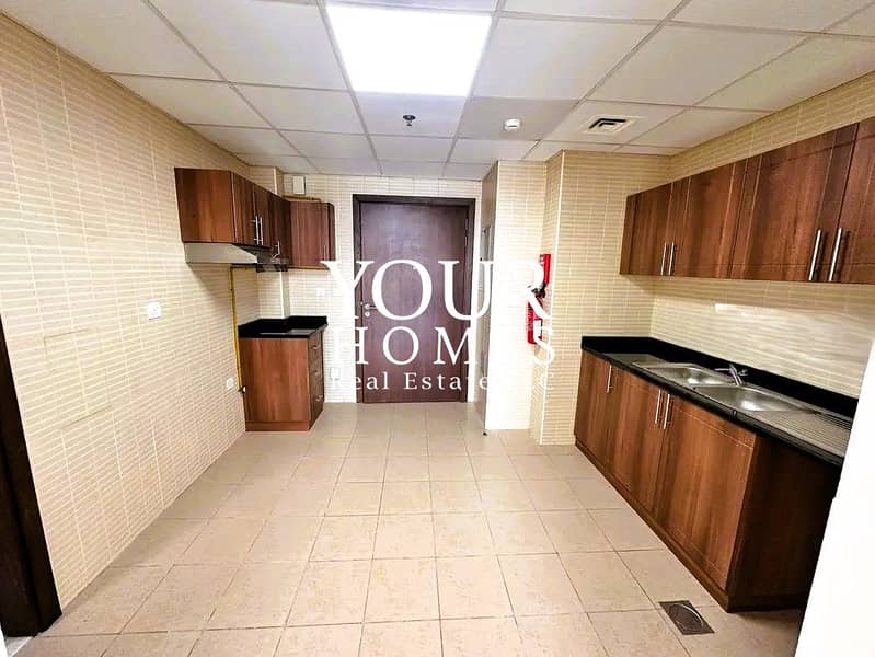 READY TO MOVE - BRIGHT AND SPACIOUS - BEST PRICE