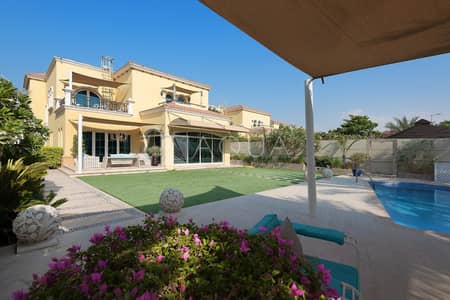 4 Bedroom Villa for Rent in Jumeirah Park, Dubai - Fully Renovated 4 Bed Legacy Large Villa