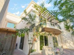 فيلا زاوية | غرفة خادمة | موقع جيد