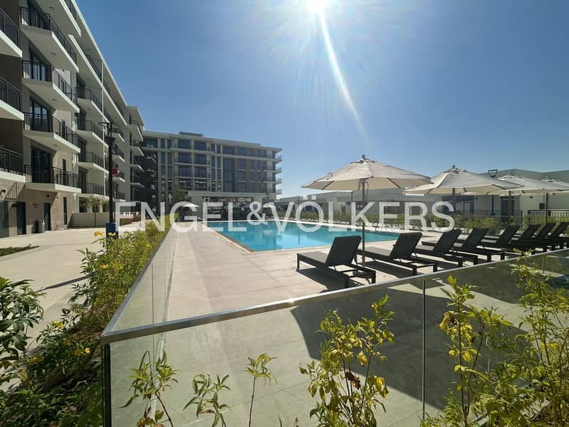 Good ROI| Corner Unit| Brand New| Luxury Living Good ROI| Corner Unit| Brand New| Luxury Living