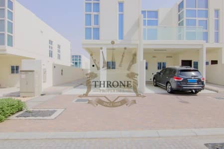 3 habitaciones Townhouse para en Alquiler en DAMAC Hills 2 (Akoya by DAMAC), Dubai - Casa adosada en DAMAC Hills 2 (Akoya by DAMAC)，Trixis, 3 dormitorios, 115000 AED - 14626091