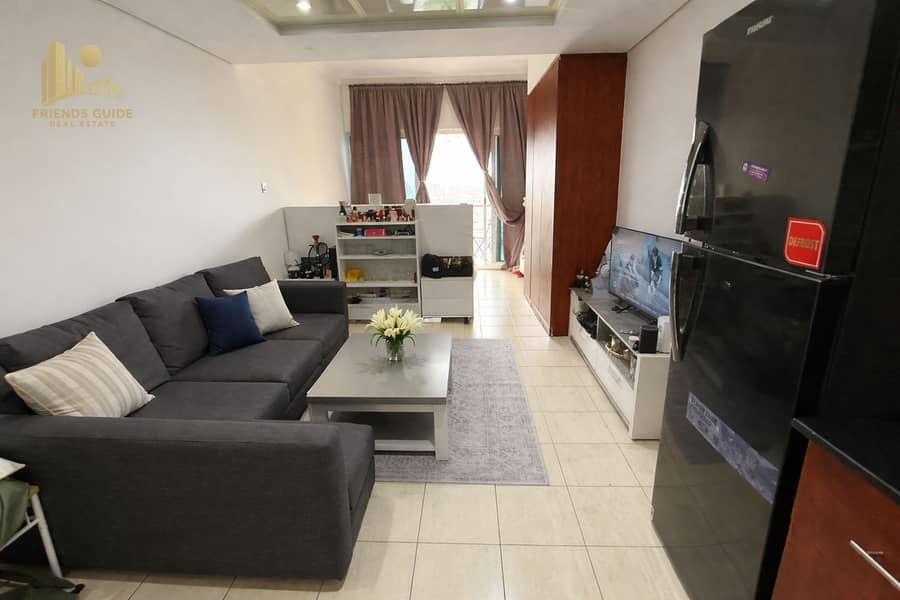 AFFORDABLE FAMILY ROOM | SPACIOUS | PEACEFUL | READY TO MOVE IN | JLT
