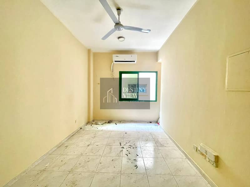 Spacious 1BHK | Well Maintained | old muwaileh | Best Price 28K