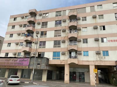 GREAT OFFER commercial in SANAYA – Sharjah SANAYA Shops GREAT OFFER commercial in SANAYA – Sharjah SANAYA Shops