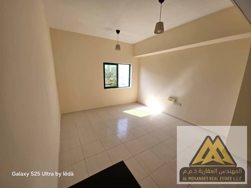 For Annual Rent – Ajman, Al Rashidiya Spacious studio apartment in a prime location next to Falcon Towers, ideal for practical living. Unit Details: