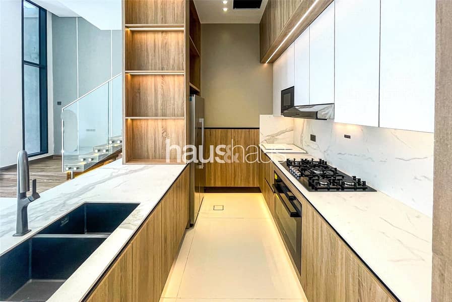 Brand New | Rooftop Pool | Luxury Finishes - Image 7