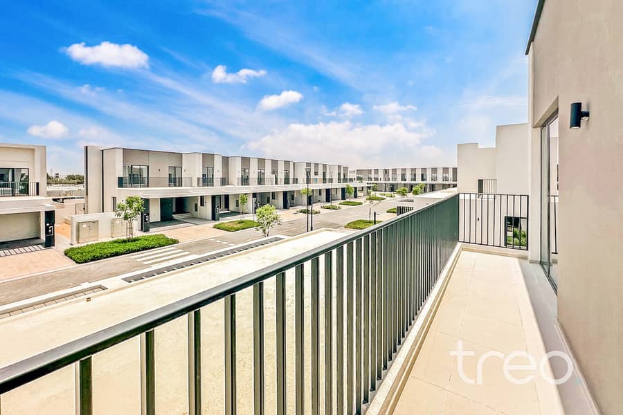 2 211 Greenview, Dubai South - 1. jpg