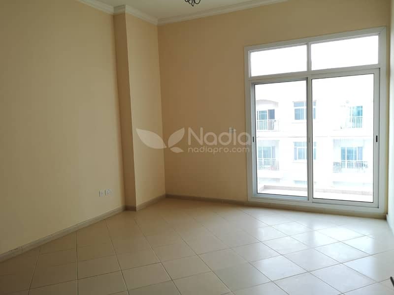 1 Bedroom Apartment for Sale in Liwan