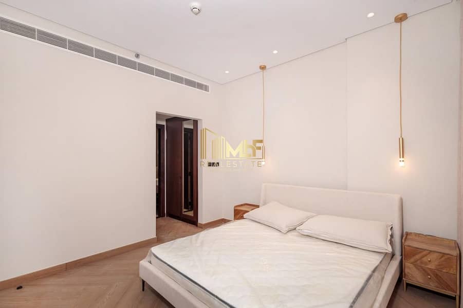 Vacant | Fully Fitted, Furnished | - Image 5