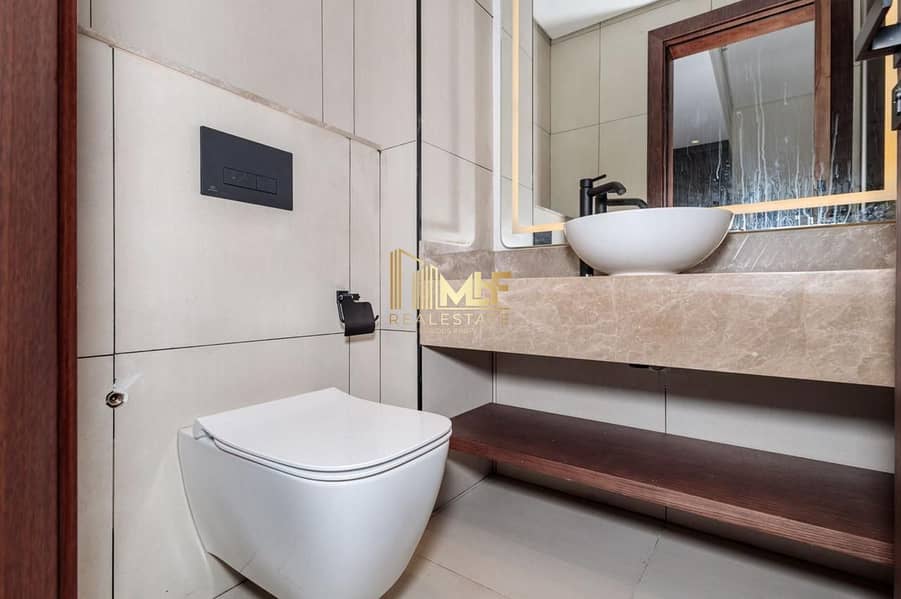 Vacant | Fully Fitted, Furnished | - Image 8