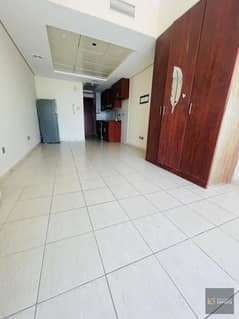 شقة في ليك فيو تاور،مجمع B،أبراج بحيرات الجميرا 60000 درهم - 14634708