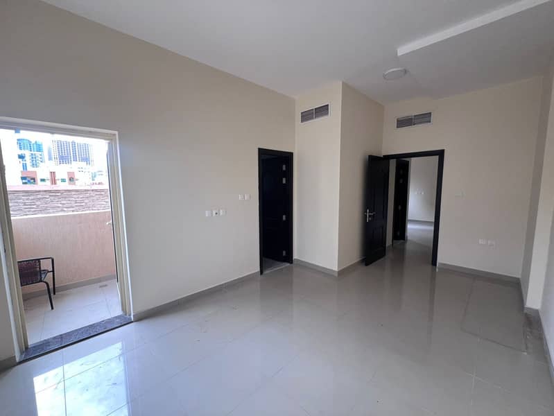 One-bedroom apartment with a living room on Ajman Corniche – High-end finishes and comfortable layout – Master bedroom – Two bathrooms – Balcony with