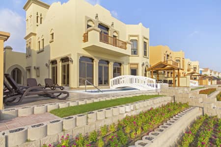 4 Bedroom Villa for Rent in Palm Jumeirah, Dubai - IMG_9728. jpg 4 Bedroom Villa for Rent in Palm Jumeirah, Dubai - IMG_9728. jpg