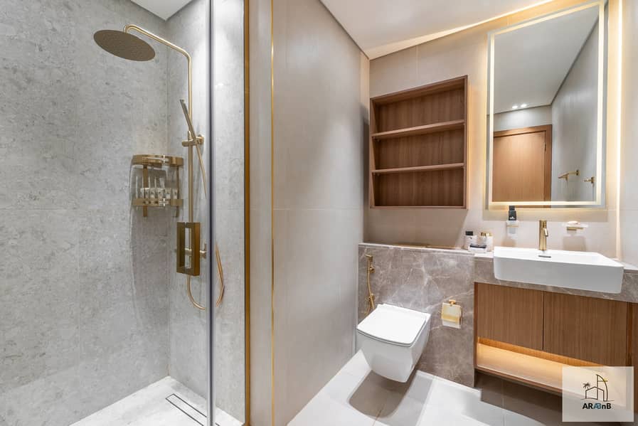 24 21 - AirBnB Studio Apartment-2. jpg