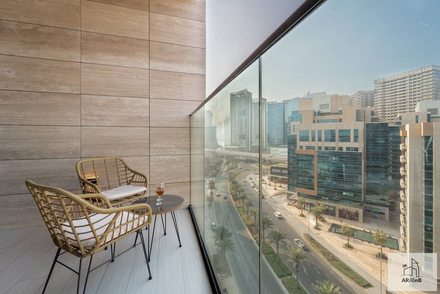43 33 - AirBnB Studio Apartment-13. jpg