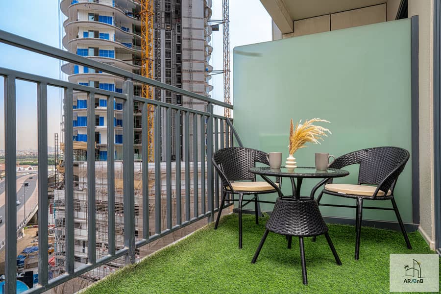 Homey 1BR l Near Business Bay Metro