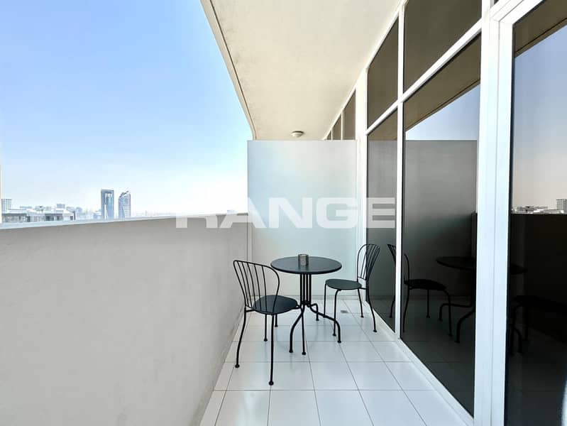 Fully Furnished I Prime Location I Vacant