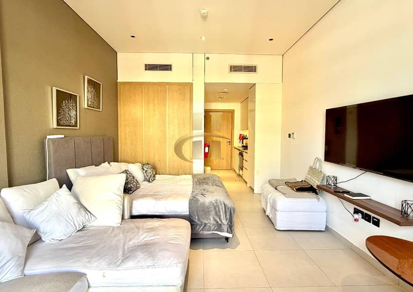 Ready To Move In | Chiller Free | Fully Furnished