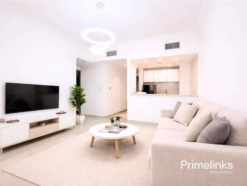 Vacant | Fully Renovated | Investment Opportunity Vacant | Fully Renovated | Investment Opportunity