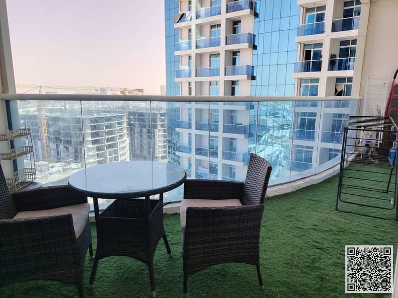 Fully furnished one-bedroom apartment with a hall, with open view, including all services, with a gym, swimming pool, and private parking.