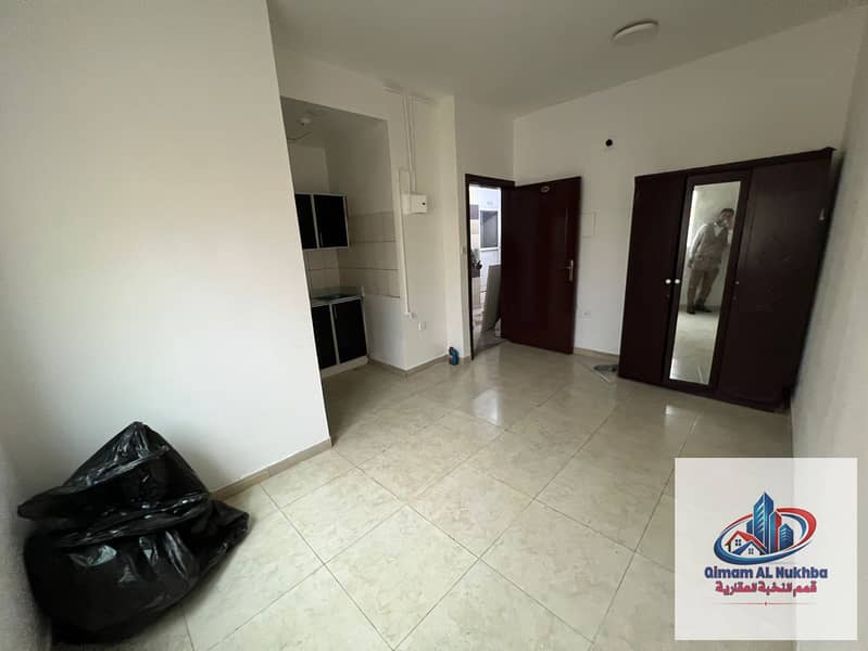 Studio apartment for annual rent in Al Butinah - payable in 12 installments - spacious - free maintenance before and during the rental period - free p