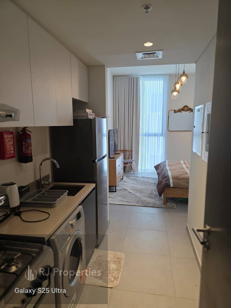 Fully Furnished Studio Apartment with All Amenities Affordable Price