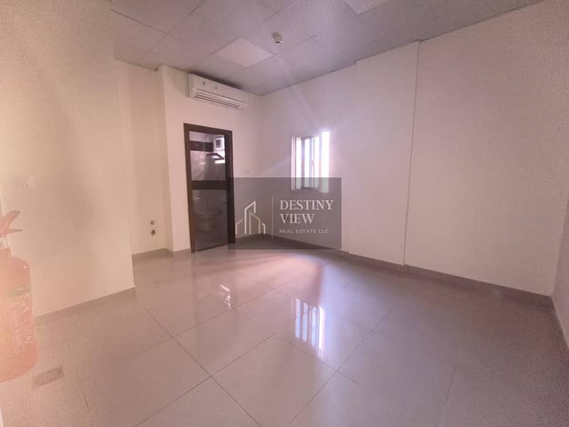 Al specious studio in 25k near Ruzery school sharjah muwailah