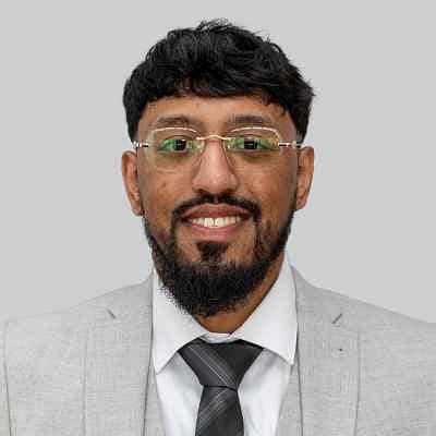 Nazir Akbar