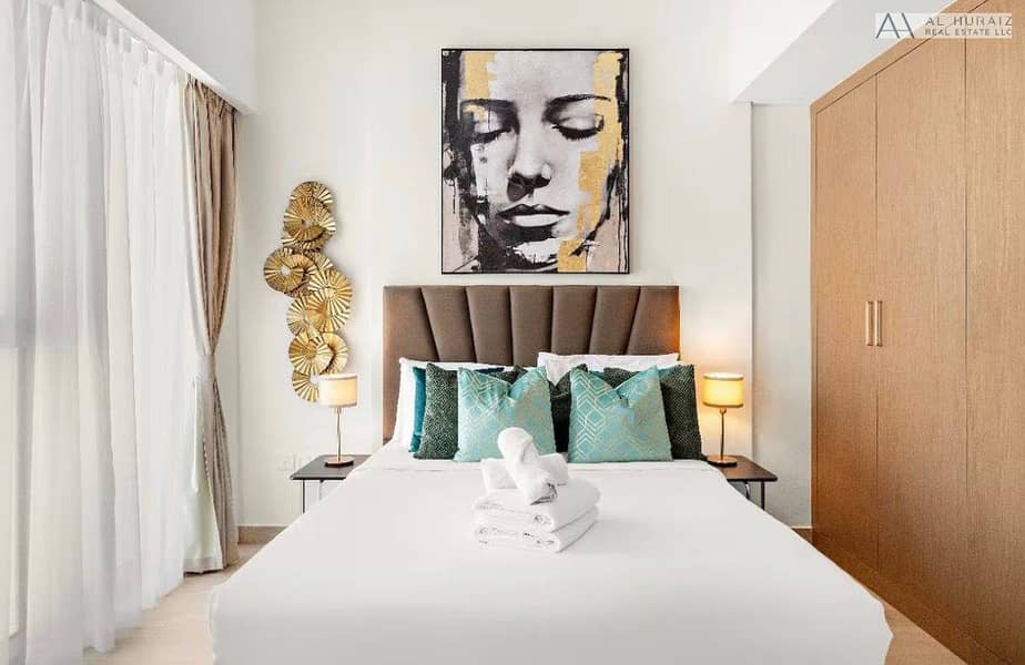 Furnished Studio | Open Layout | Creek View Living