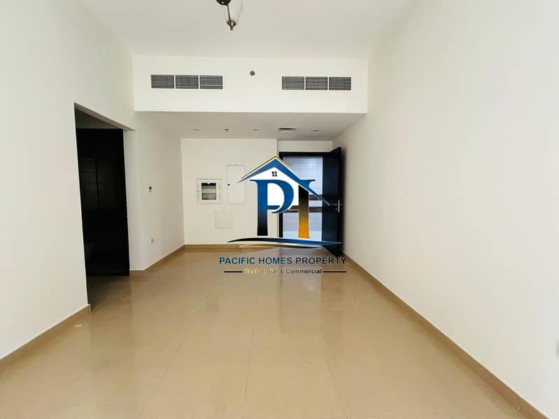 Close to Park Luxury 1 Bedroom New Building with Gym Pool and Parking