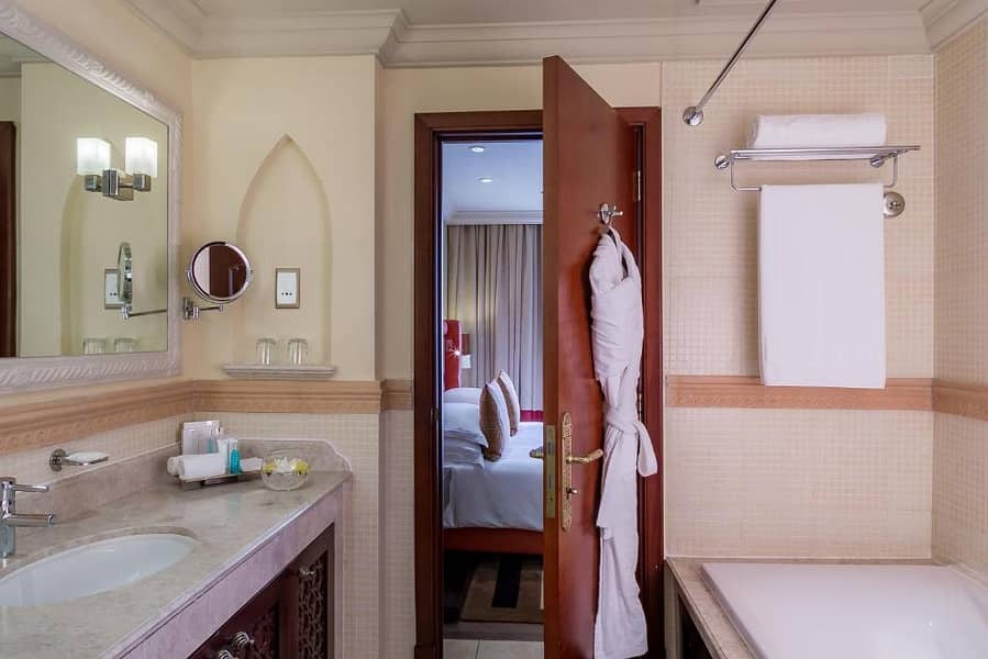 2 173593202. jpg