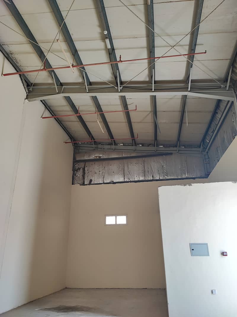 4 1000 sqft wh eic ali (3). jpg
