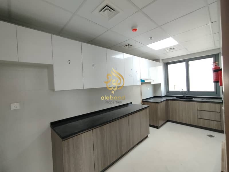 Book Now 4-6 Cheques Payment Specious 1Bhk Flat Available For Family With All Amenities Prime Location