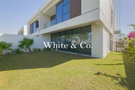 4 Bedroom Villa for Rent in Mohammed Bin Rashid City (MBR City), Dubai - Landscaped Twin Villa | Single row | Vacant