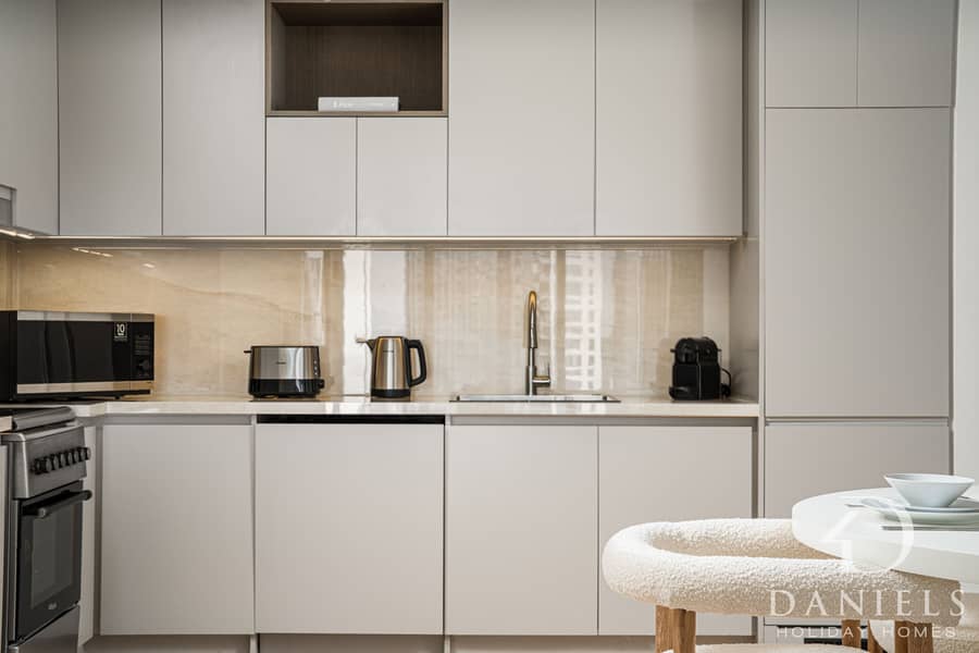 7 85M04104-Edit-Edit. jpg