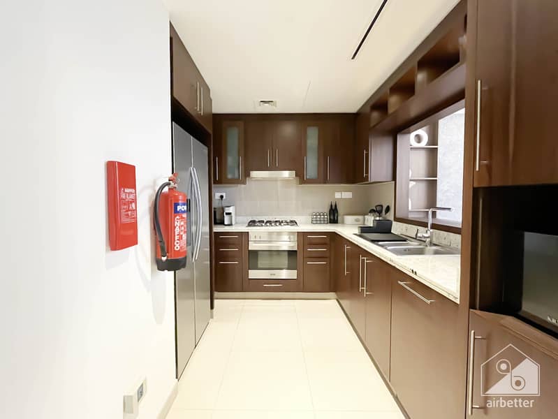 32 Boulevard Point - 1806 -13. jpg